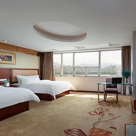 Vienna Hotel Qingyuan Lianjiang Road Exterior photo